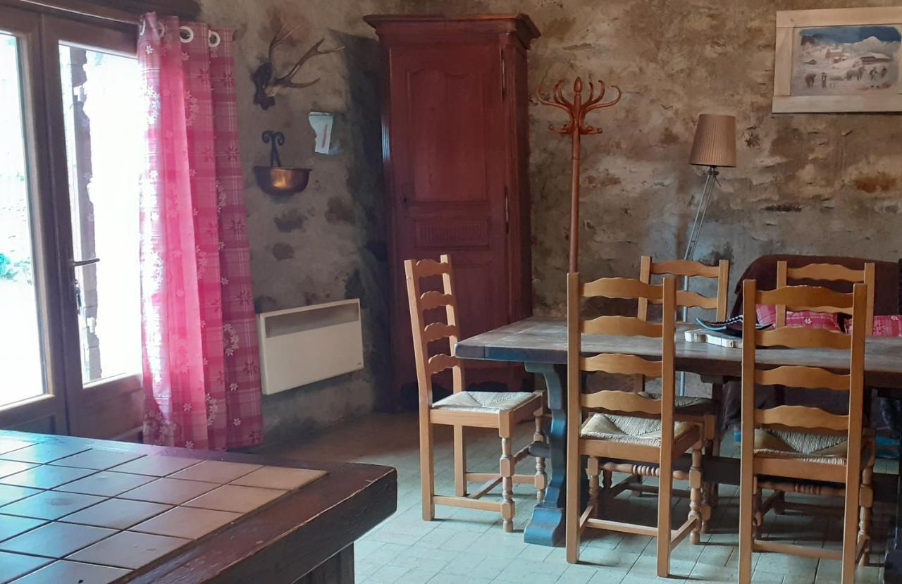 Вилла Grange Ancienne Amenagee Rabat-les-Trois-Seigneurs Экстерьер фото